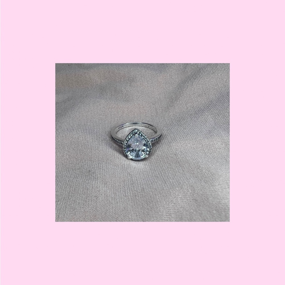 Pandora Pear Shaped Ring